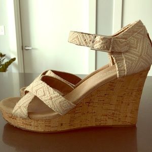 TOMS Sienna Wedge Espadrille Sandal, Size 8.5.